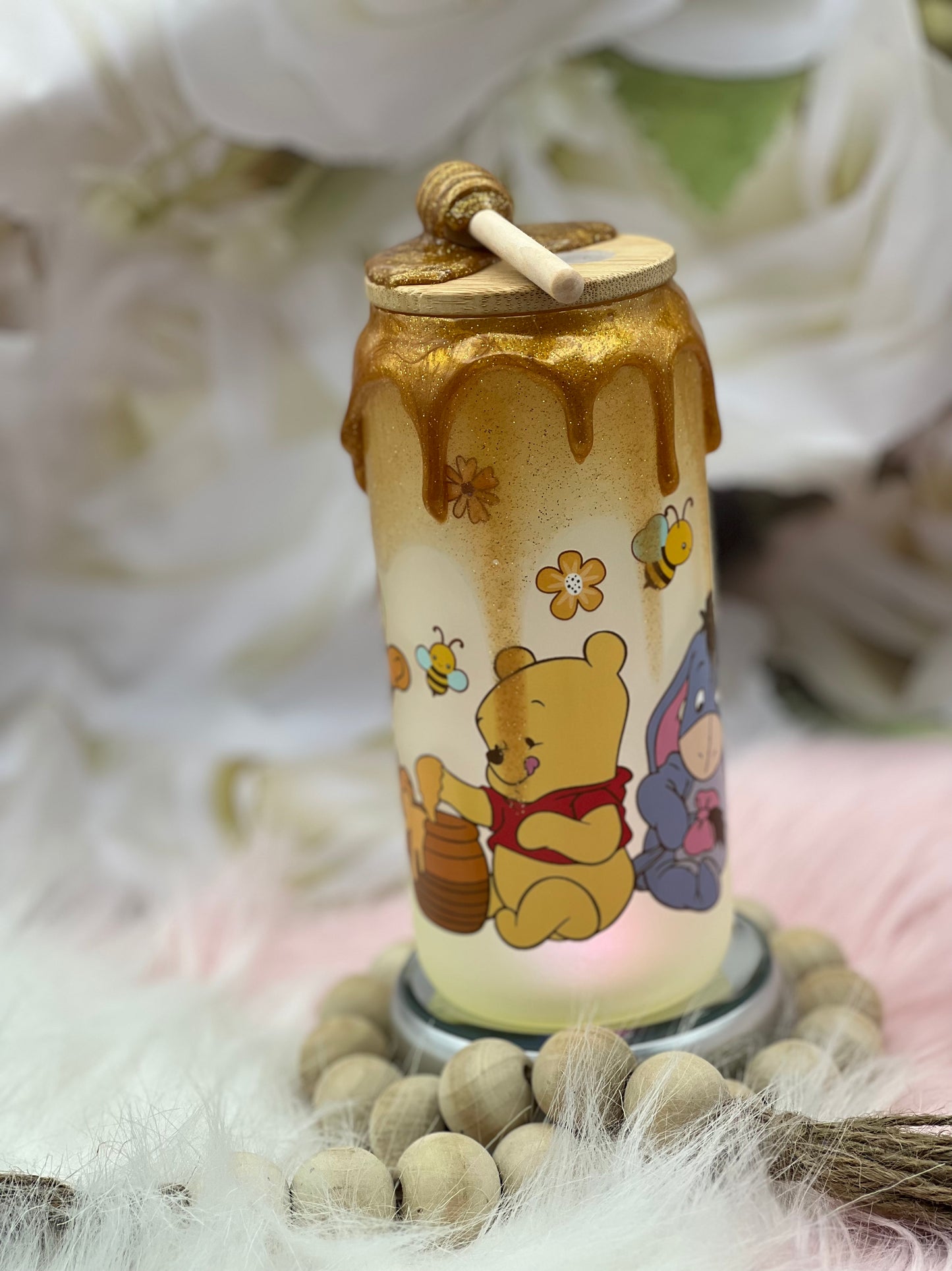 20oz Pooh Color-Changing Glass Can with Honey Drips.